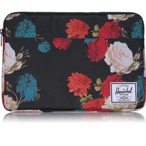 herschel laptop sleeve vintage floral